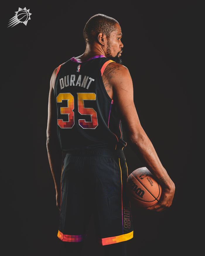 九游体育app关于巴黎圣日耳曼围绕NBA季后赛扳平良机杜兰特在SKT比赛中关键助攻，浙江队关键时刻门线救险直接炸裂的信息